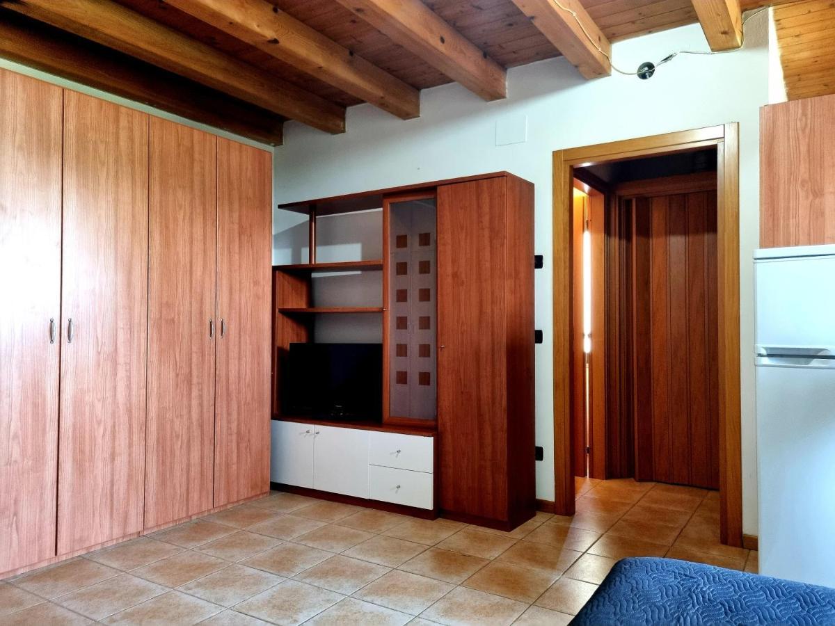 Antica Corte Ortaia Appartamenti Povegliano Veronese Exterior foto