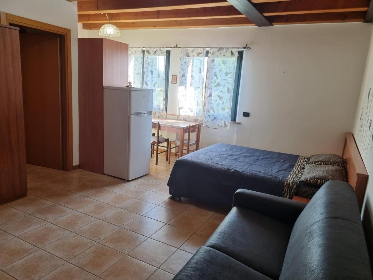 Antica Corte Ortaia Appartamenti Povegliano Veronese Exterior foto