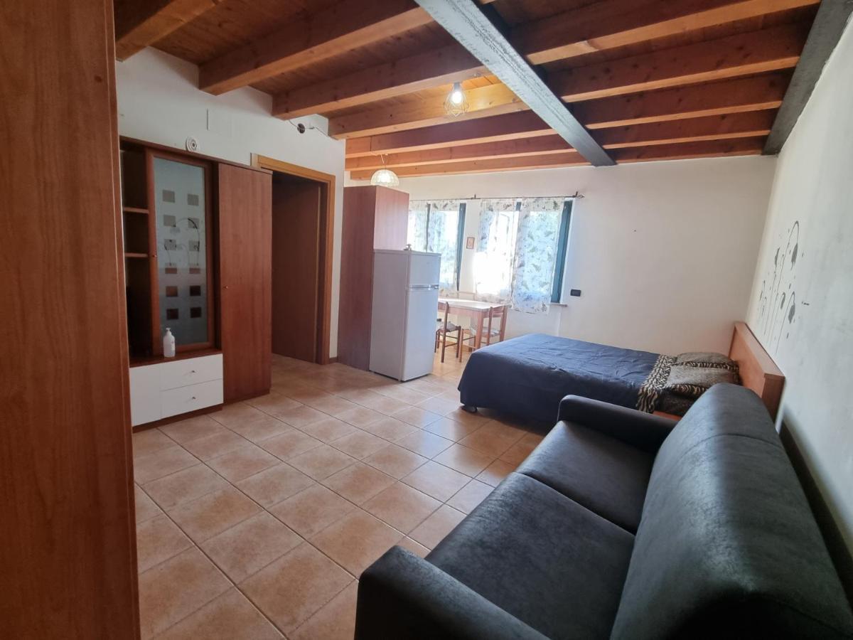 Antica Corte Ortaia Appartamenti Povegliano Veronese Exterior foto